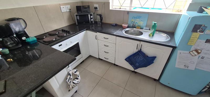 To Let 1 Bedroom Property for Rent in Fairways Western Cape